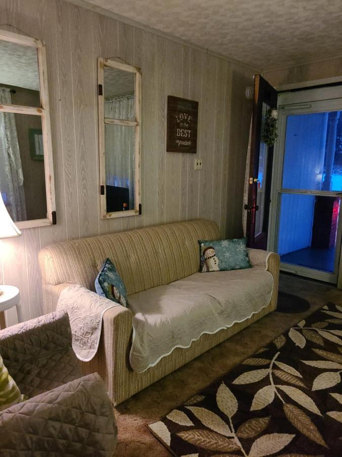 Endless Mountain Adventure Villa Renovo Dış mekan fotoğraf
